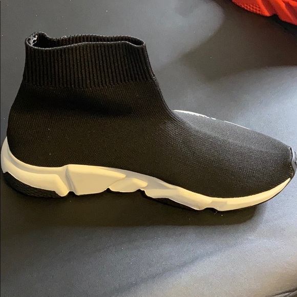 balenciaga shoes black white